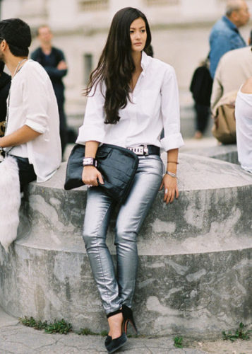 street-style-metallic-pants