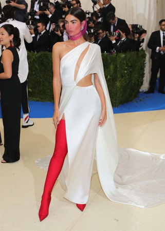 Lily Aldridge met gala 2017