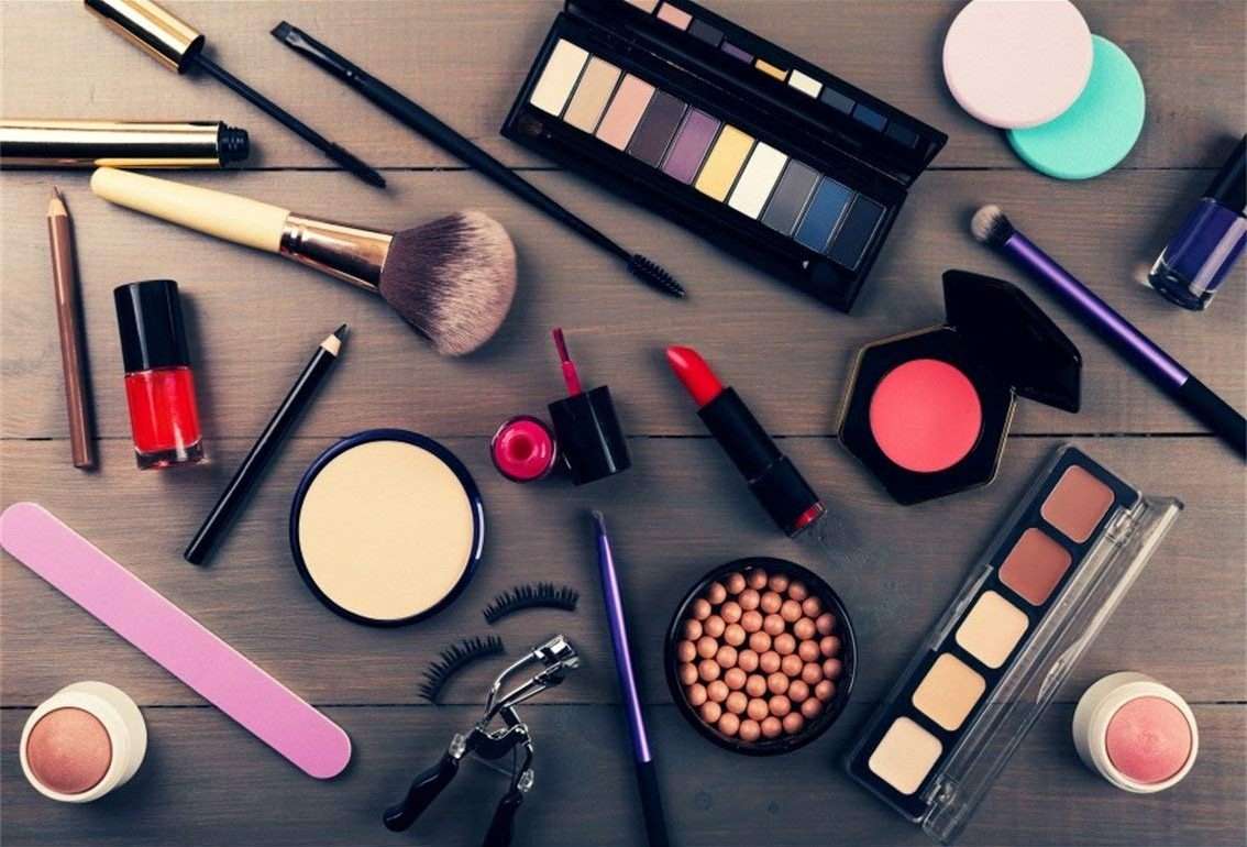 5 BEST LOCAL MAKEUP BRANDS YOU SHOULD TRY - SiddySays